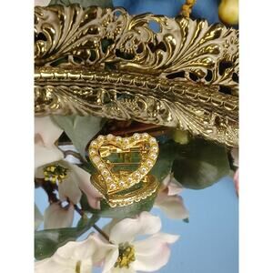 Heart Shaped Lapel Pin Faux Pearl Love Distinctive Beauty Fashion Retro Gorgeous